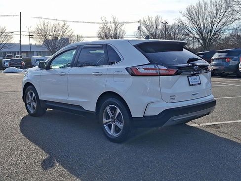 Used 2024 Ford Edge SEL w/ Convenience Package image 7