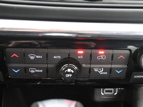 Used 2022 Jeep Compass High Altitude AWD/4WD image 20