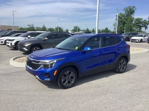 Used 2024 Kia Seltos S FWD image 1