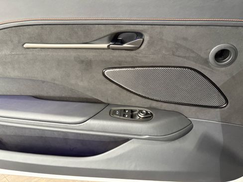 New 2026 Aston Martin V8 Vantage Coupe image 17