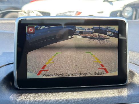 Used 2015 MAZDA MAZDA3 i Sport image 14