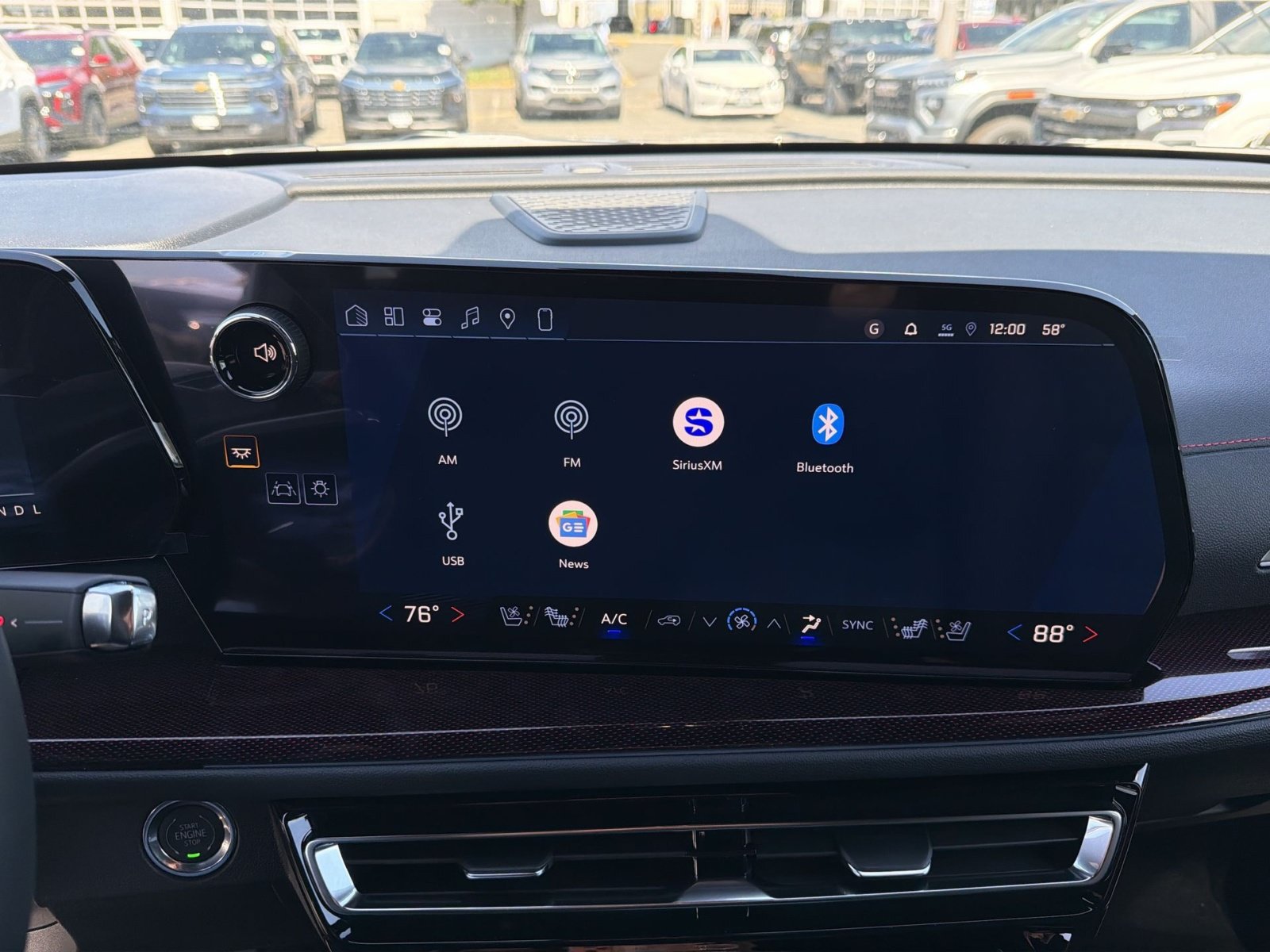 New 2026 Chevrolet Traverse RS AWD/4WD image 18