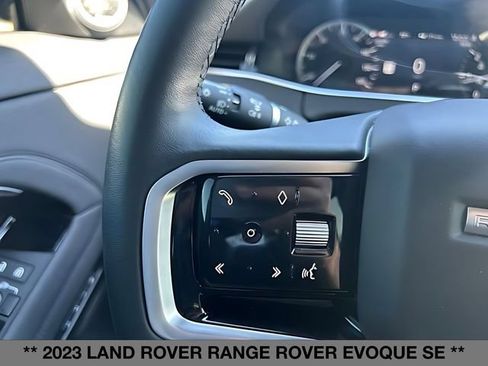 Used 2023 Land Rover Range Rover Evoque SE AWD/4WD image 26