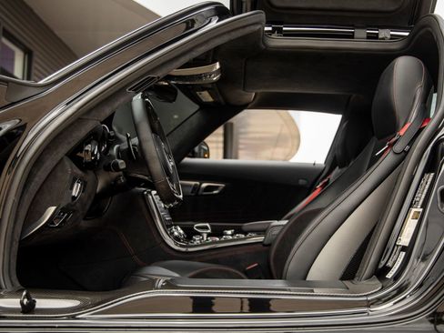 Used 2014 Mercedes-Benz SLS AMG Black Series image 36