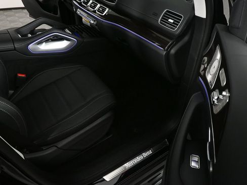 New 2026 Mercedes-Benz GLS 450 4MATIC image 23