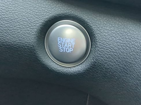 Used 2022 Hyundai Santa Fe SEL image 27