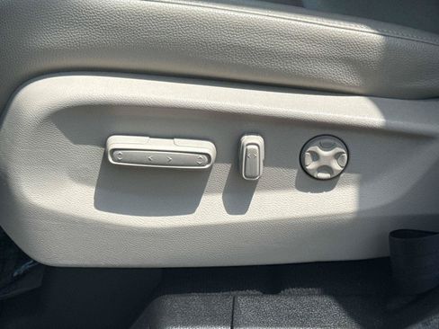 Certified 2025 Honda Odyssey EX-L image 21