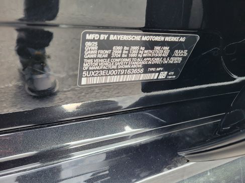 Used 2026 BMW X5 xDrive40i w/ Executive Package image 47