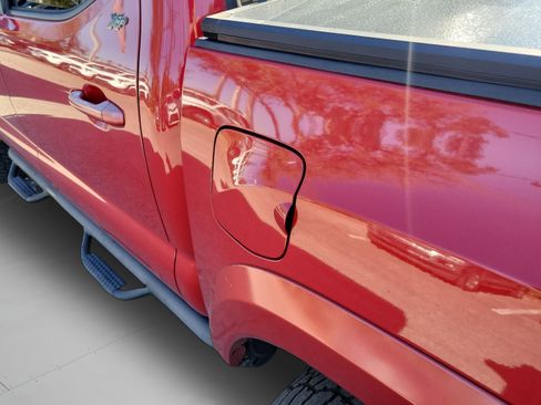 Used 2017 Toyota Tacoma SR5 w/ Tow Package image 20