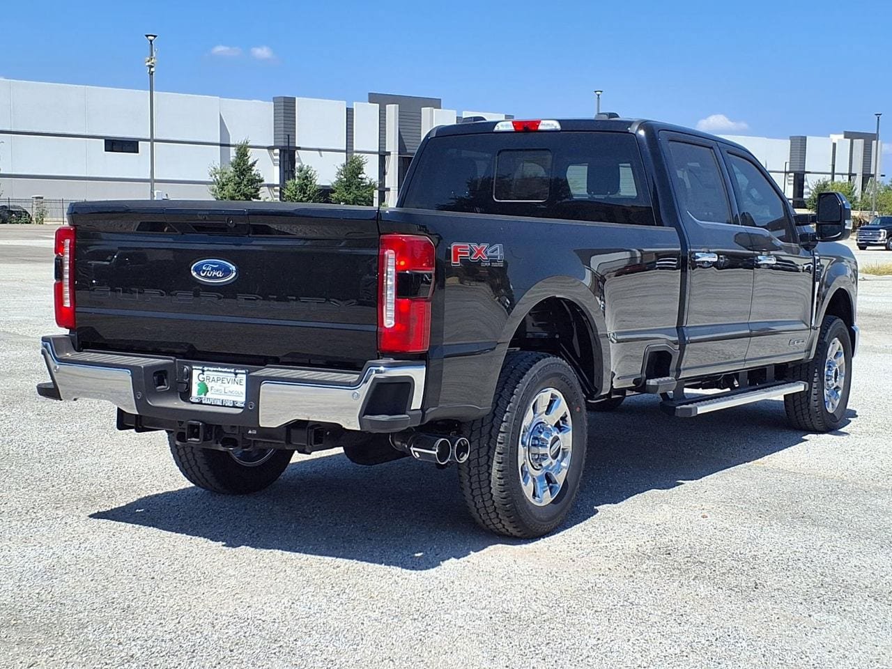 New 2026 Ford F350 Lariat w/ Lariat Premium Package AWD/4WD image 4