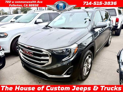 Used 2020 GMC Terrain SLT image 1