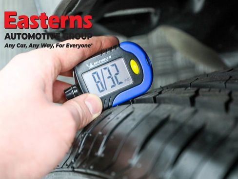 Used 2023 Dodge Challenger SXT image 27