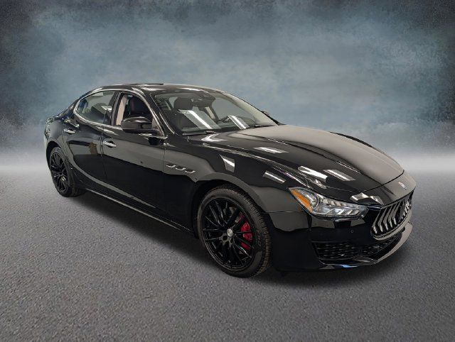 Used 2018 Maserati Ghibli S Q4 AWD/4WD image 3