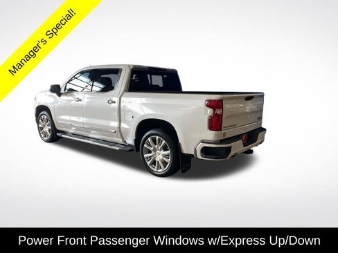 Used 2024 Chevrolet Silverado 1500 High Country w/ High Country Premium Package AWD/4WD image 21