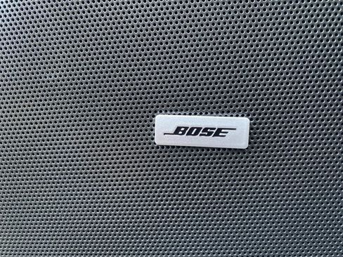 Used 2025 Cadillac XT6 Premium Luxury image 39