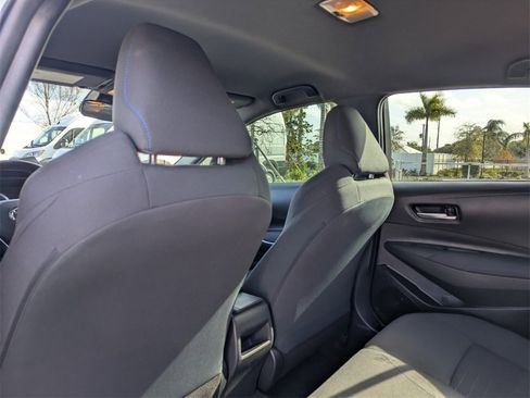 Used 2022 Toyota Corolla SE image 18