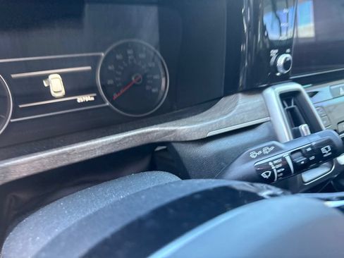Used 2022 Kia Sorento EX w/ Panoramic Sunroof Package FWD image 15