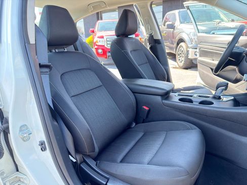 Used 2022 Nissan Altima 2.5 S FWD image 30