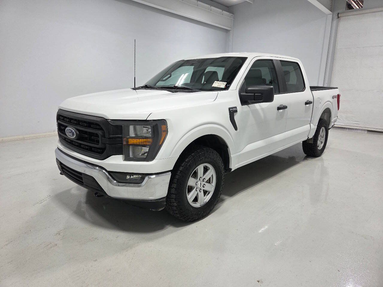 Used 2023 Ford F150 XL w/ Trailer Tow Package AWD/4WD image 3