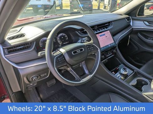 New 2025 Jeep Grand Cherokee L Limited image 14