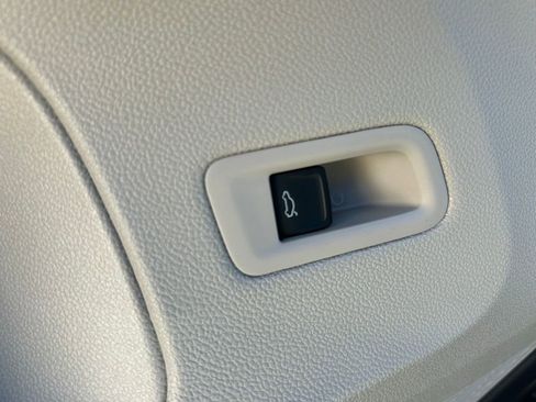 New 2026 Volkswagen Atlas SEL Premium R-Line image 56