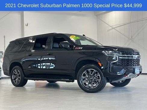 Used 2021 Chevrolet Suburban Z71 w/ Rear Media and Nav Package image 3