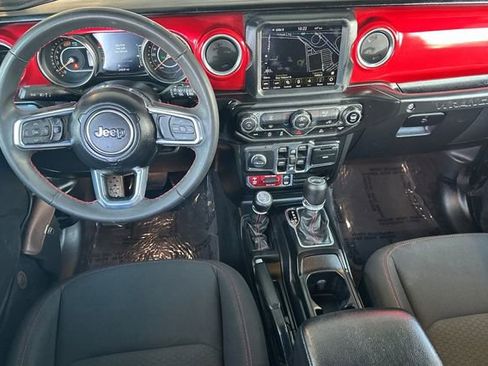 Used 2023 Jeep Wrangler Unlimited Rubicon image 15