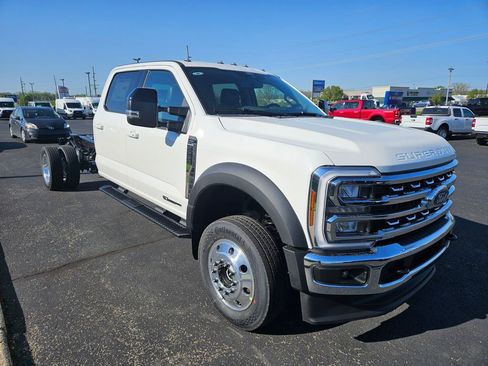 New 2026 Ford F550 4x4 Crew Cab Super Duty image 4