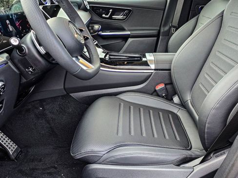 New 2026 Mercedes-Benz GLC 300 4MATIC image 16
