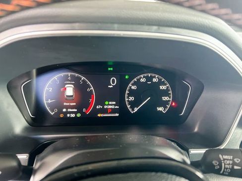 Certified 2025 Honda Pilot Sport image 15