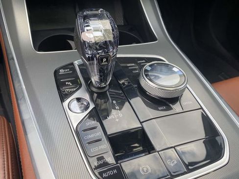 Used 2019 BMW X5 xDrive50i w/ M Sport Package AWD/4WD image 34