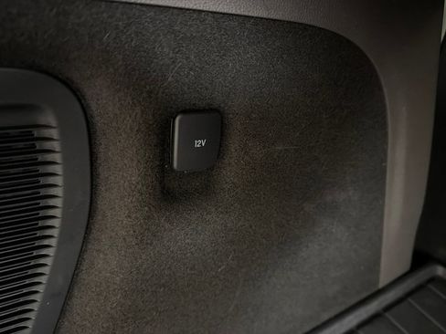 Used 2022 Lincoln Corsair AWD w/ Premium Package image 39