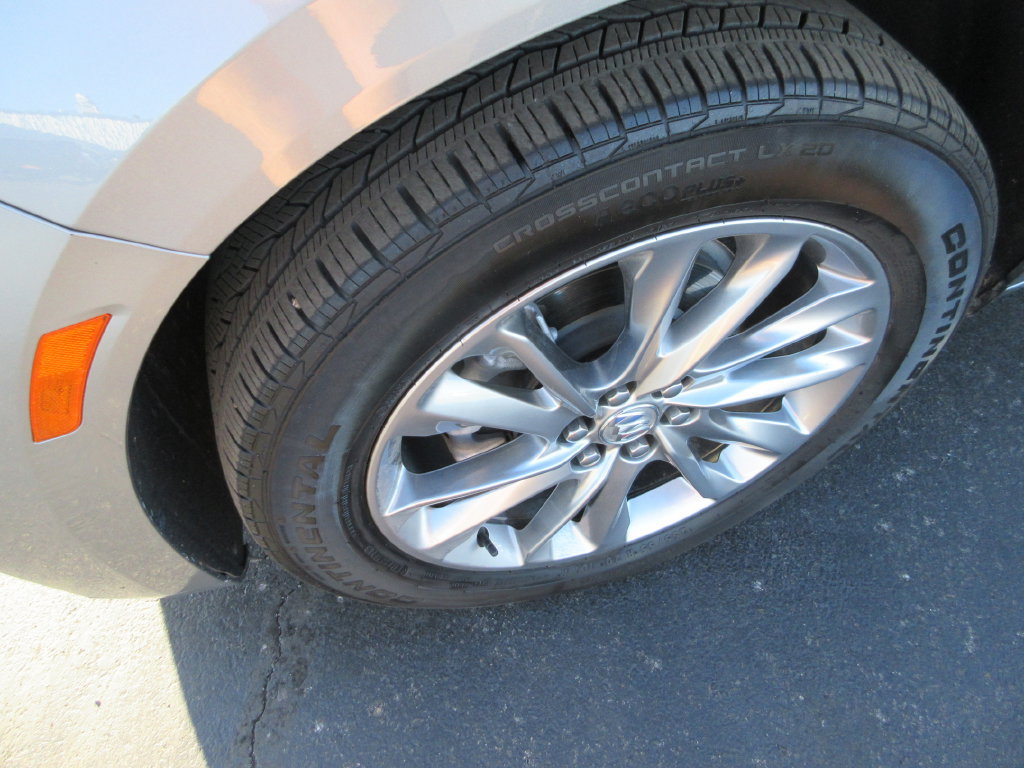 Certified 2024 Buick Enclave Avenir w/ Avenir Technology Package AWD/4WD image 14