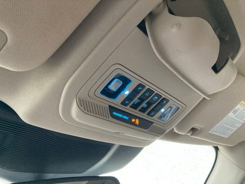 Used 2021 Ford Explorer Limited w/ Equipment Group 301A image 24