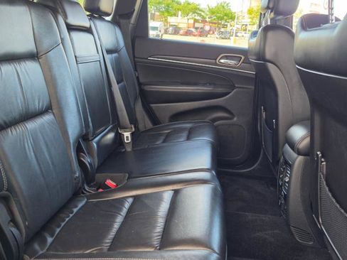 Used 2015 Jeep Grand Cherokee Limited AWD/4WD image 12