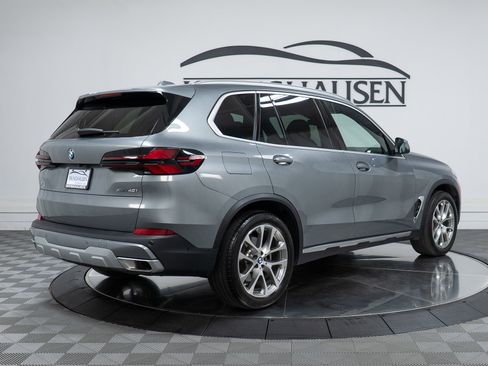 Used 2024 BMW X5 xDrive40i w/ Premium Package AWD/4WD image 5