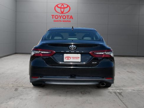Used 2022 Toyota Camry XLE w/ Navigation Package image 4