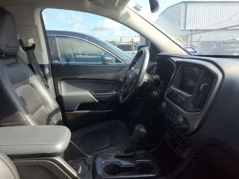 Used 2021 Chevrolet Colorado Z71 AWD/4WD image 7