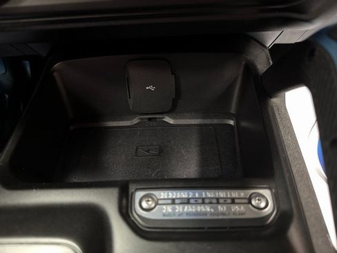 Used 2022 Ford Bronco Wildtrak image 18