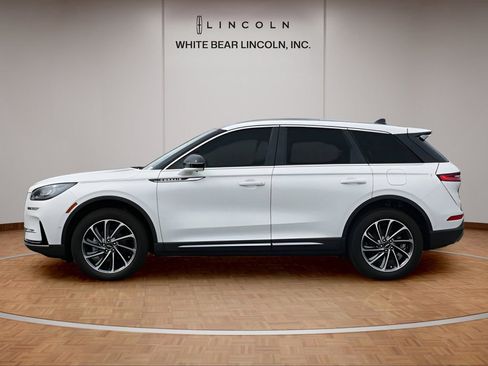 Used 2024 Lincoln Corsair FWD w/ Equipment Group 102A image 8