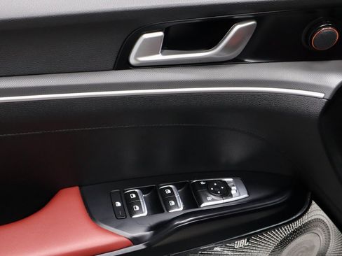 Used 2023 Kia K5 GT-Line image 24