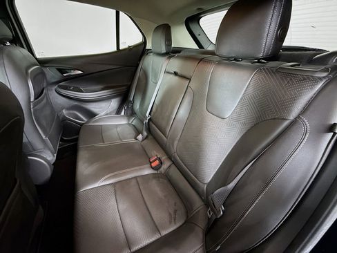 Used 2022 Buick Encore GX Essence image 20