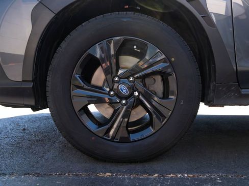 Used 2024 Subaru Crosstrek 2.0i AWD/4WD image 11