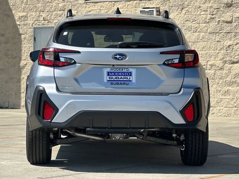New 2025 Subaru Crosstrek 2.0i Premium image 4