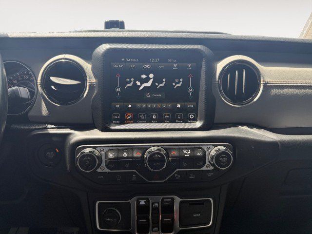 Used 2021 Jeep Gladiator Overland AWD/4WD image 6