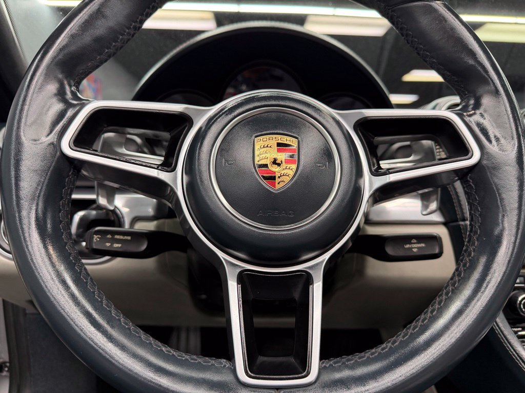 Used 2018 Porsche 718 Boxster RWD image 22