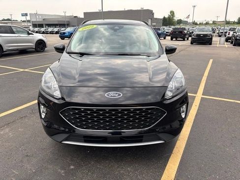 Used 2022 Ford Escape SEL w/ Class II Trailer Tow Package AWD/4WD image 17