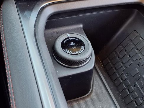 New 2025 Ford Expedition Max Active image 12