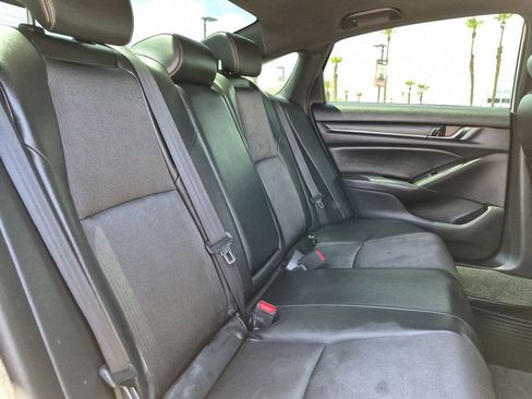 Used 2021 Honda Accord Sport image 16