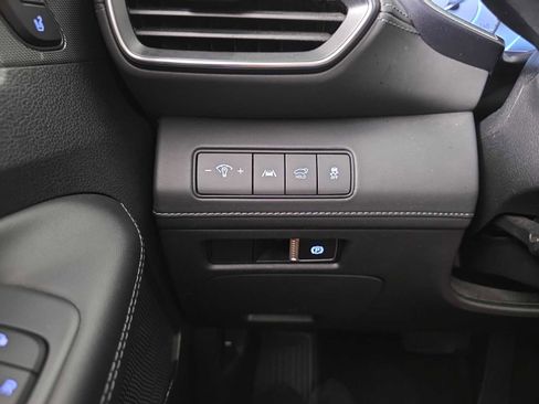 Used 2023 Hyundai Santa Fe Limited image 17